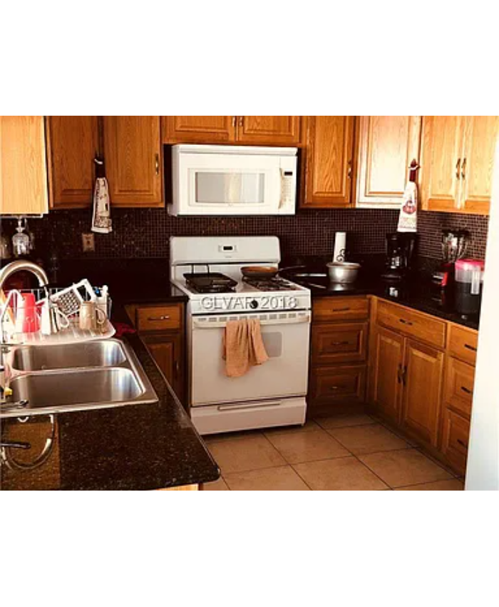 7094 Fenway Ave, Las Vegas, NV 89147