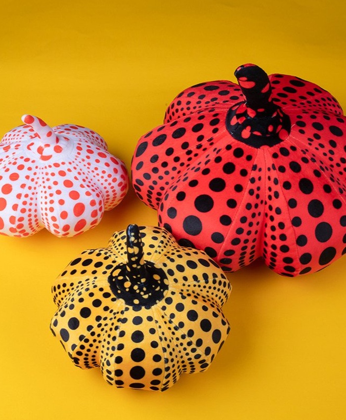 Wave Point Pumpkin Plush Throw Pillow