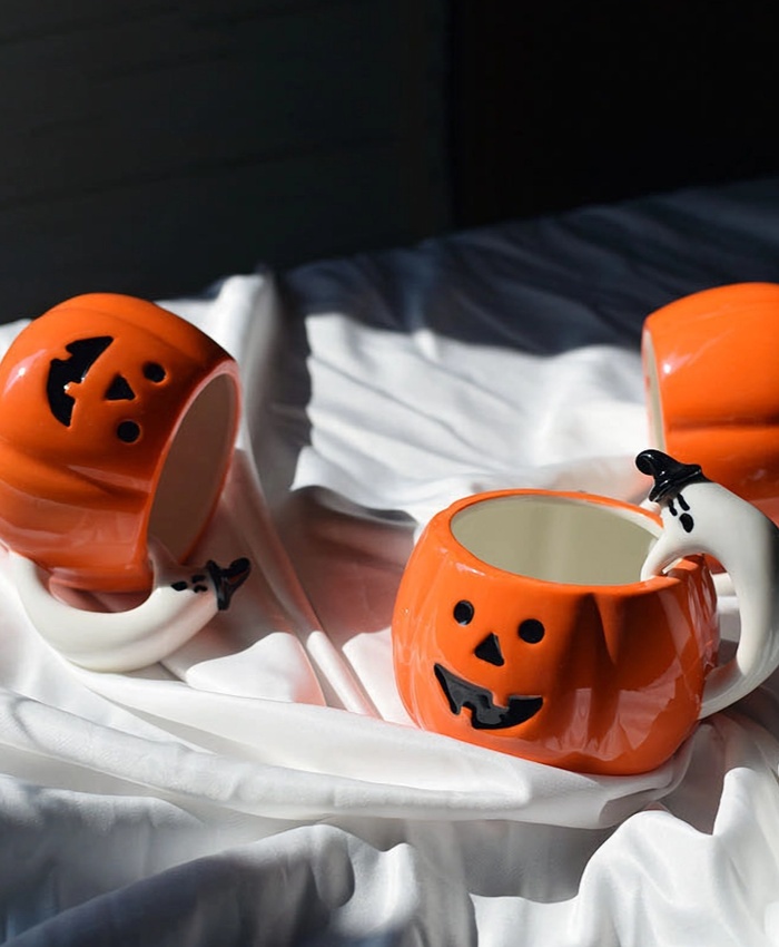 Witch Cauldron Mug - Black Ceramic Halloween Coffee Mug With Sturdy Handle