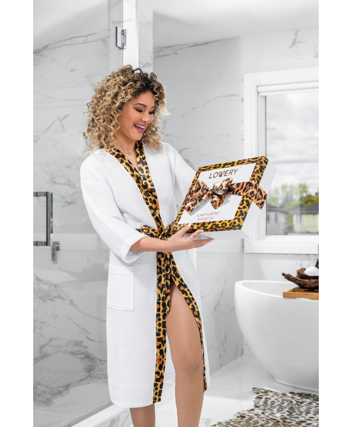 Luxe Leopard Honey Almond Bath Gift Box - 17Pc Home Spa Kit
