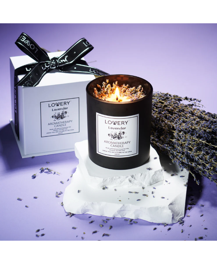 Lavender Scented Candle With Dried Flowers - 9oz Soy Wax Home Candle