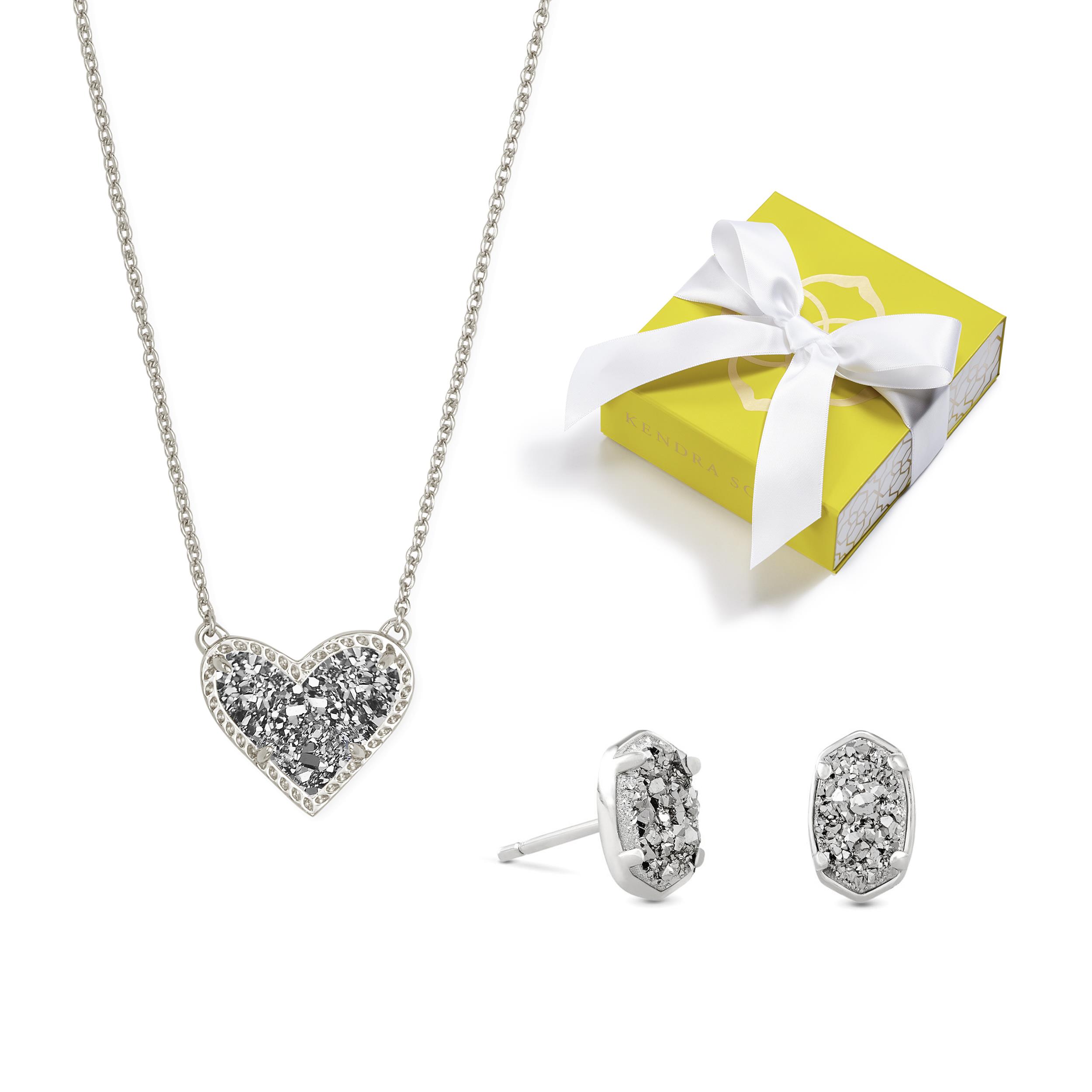 Ari Necklace & Emilie Earring Gift Set