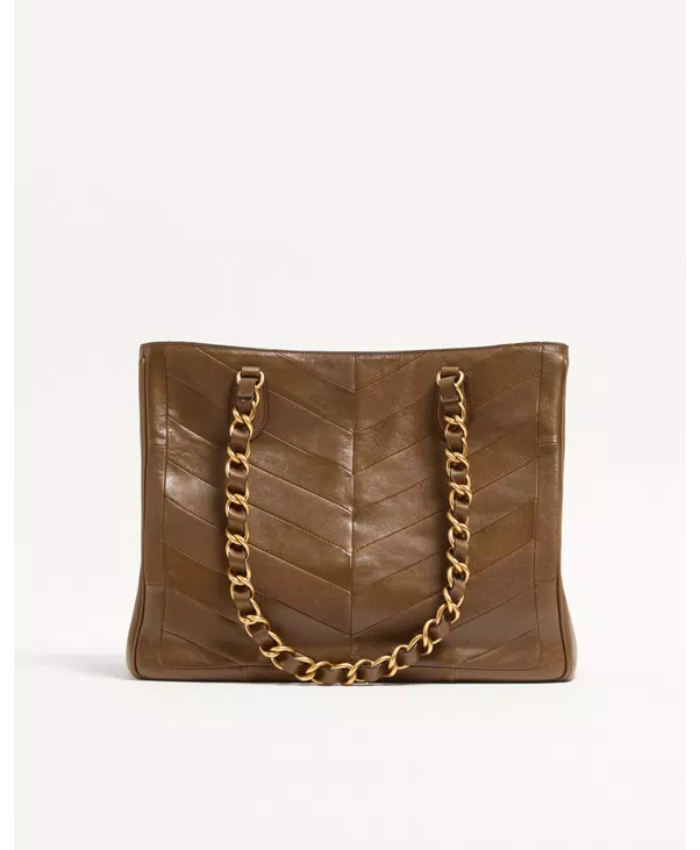 Valentino Garavani Laseine Shopping Bag In Nappa Leather With A Chevron Pattern