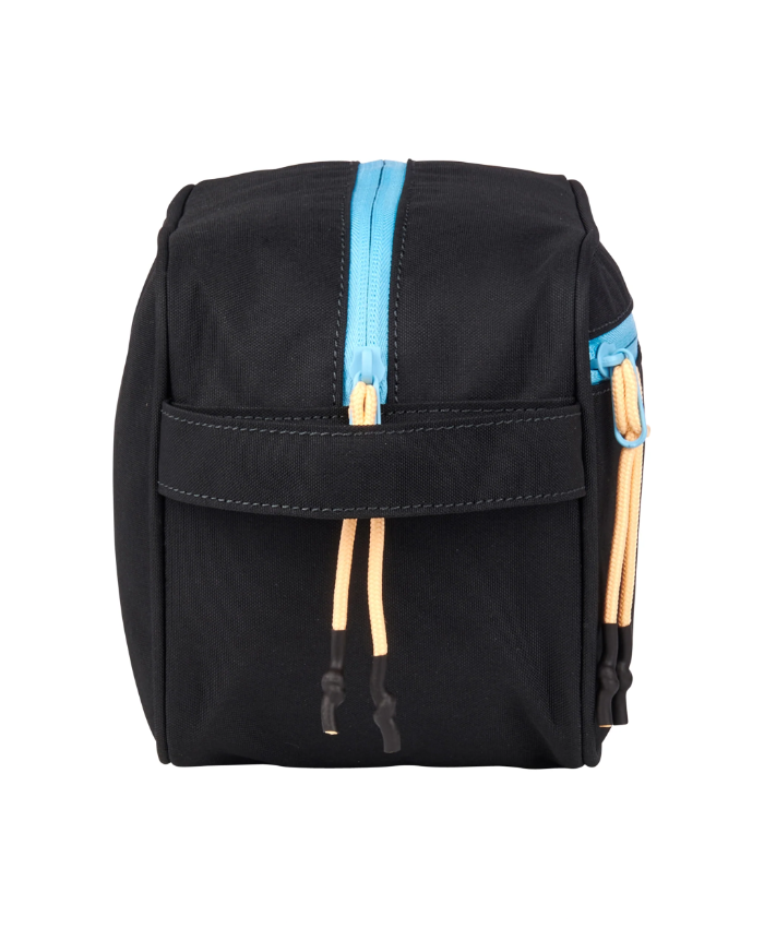 HEX® ASPECT DOPP KIT ACTIVATED CHARCOAL