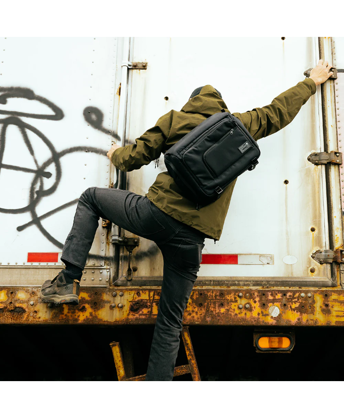 RANGER DSLR SLING XL BLACK