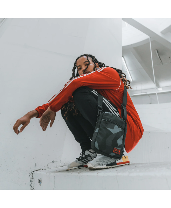 HEX® RANGER CAMERA CROSSBODY GLACIER CAMO