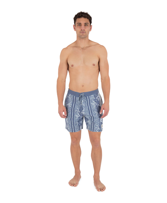 Phantom Naturals Tailgate 18