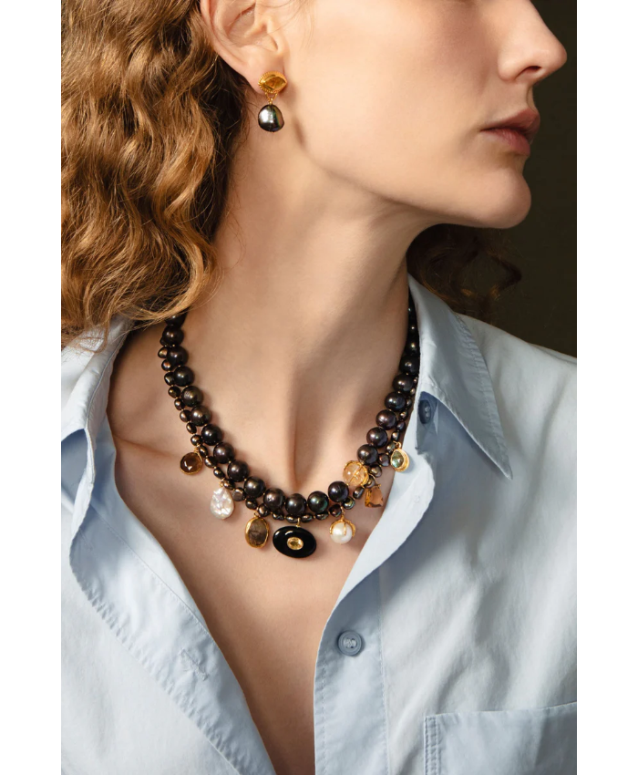 Gaze Earrings Peacock Pearl