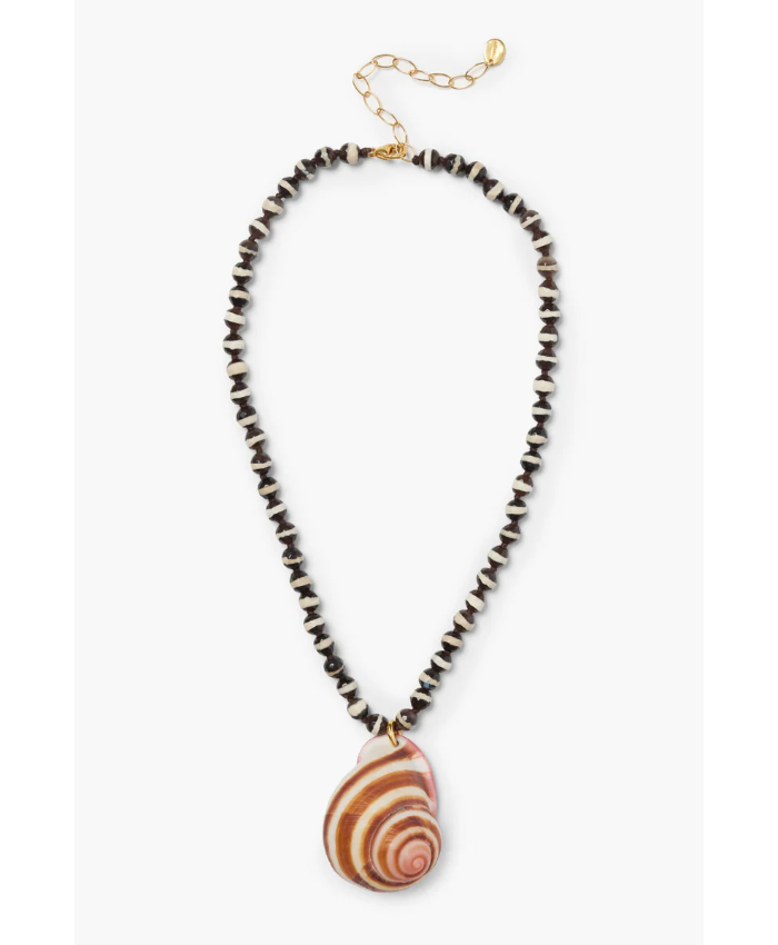 Mollusk Necklace Black Agate