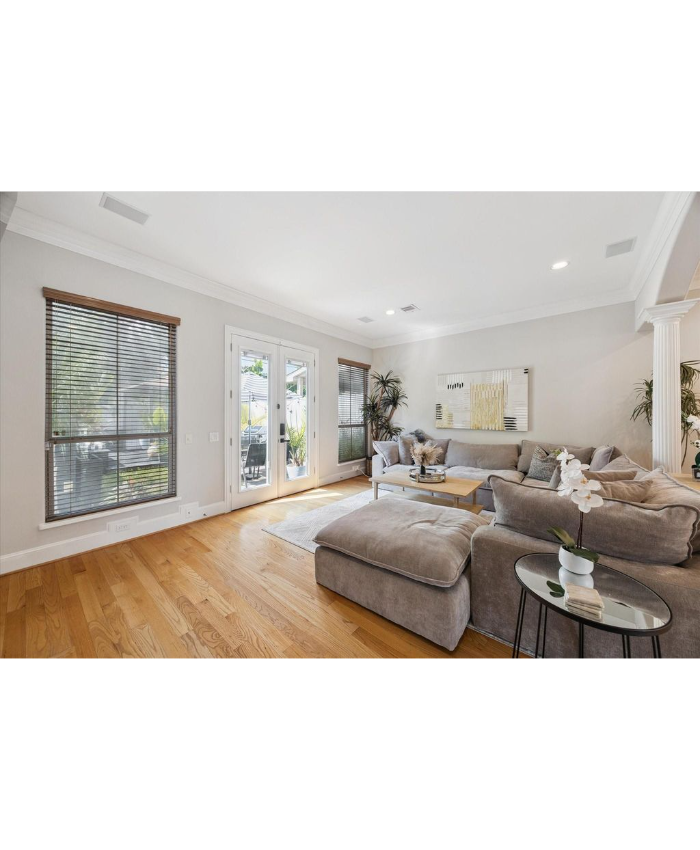 1323 Afton St, Houston, TX 77055