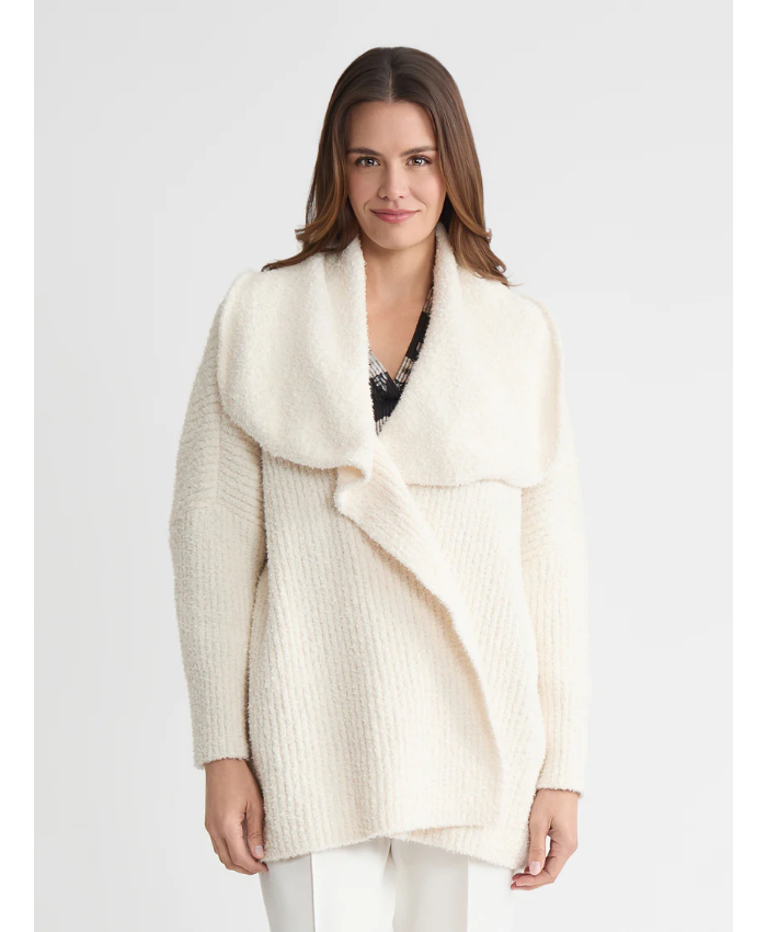 Wide Collared Cardigan