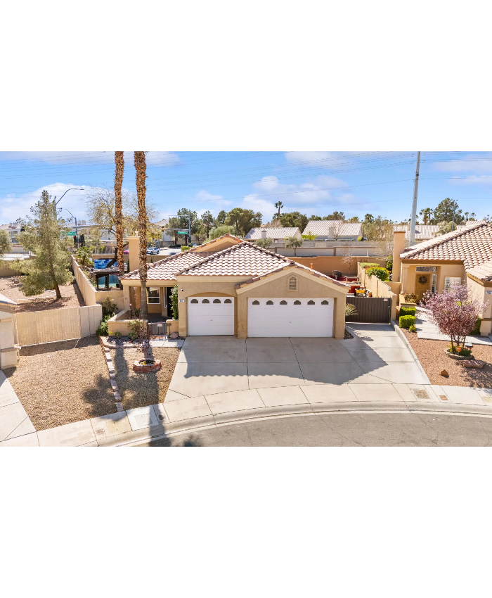 7801 Indian Cloud Ave, Las Vegas, NV 89129