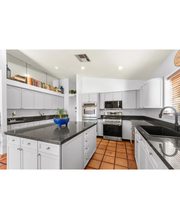 7801 Indian Cloud Ave, Las Vegas, NV 89129