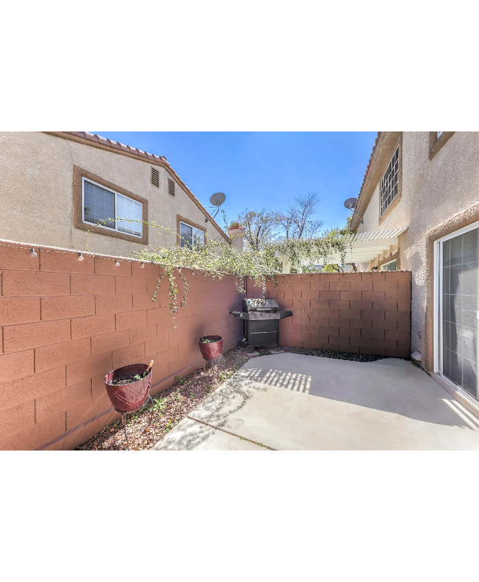 7637 Bauble Ave, Las Vegas, NV 89128