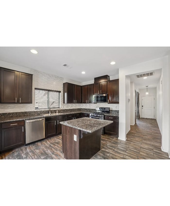 10612 Capitol Peak Ave, Las Vegas, NV 89166