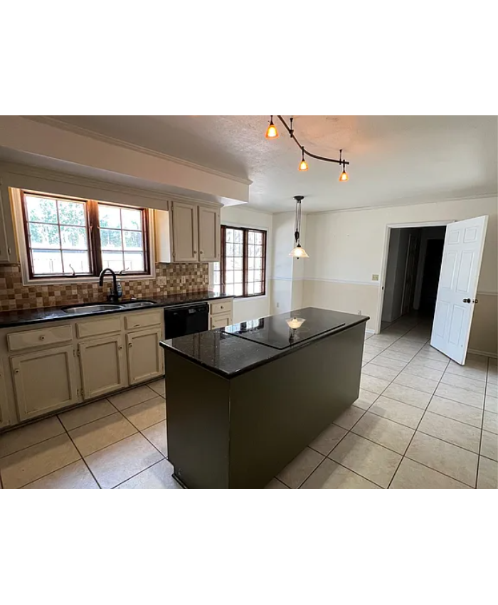 133 Deer Run Strut, Enterprise, AL 36330