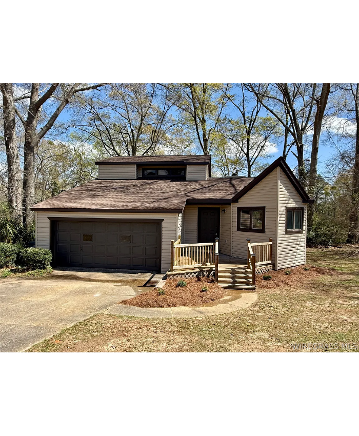111 Woodley Dr, Enterprise, AL 36330