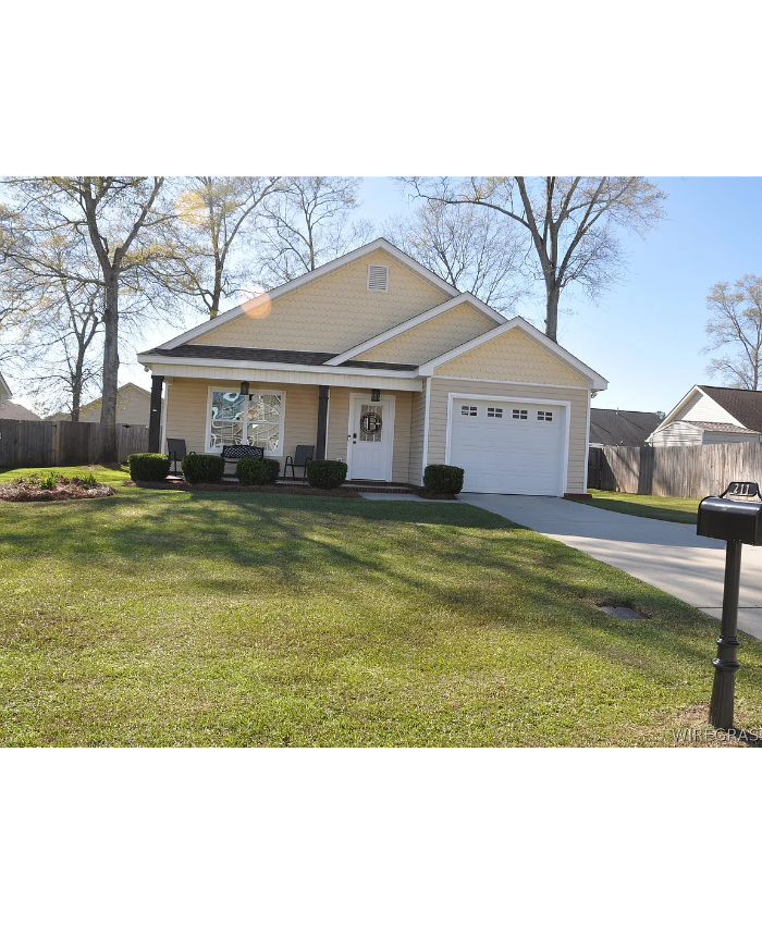 211 Winterberry Way, Enterprise, AL 36330