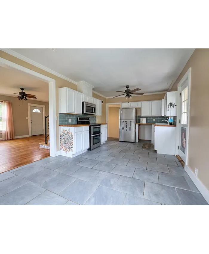 200 Highland Dr, Enterprise, AL 36330