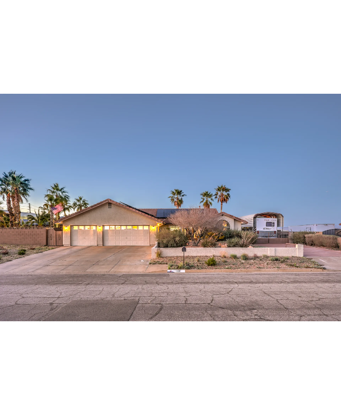 120 E Rochell Dr, Henderson, NV 89015