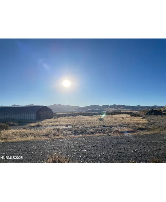 6004211 Springfield Rd, Winnemucca, NV 89445
