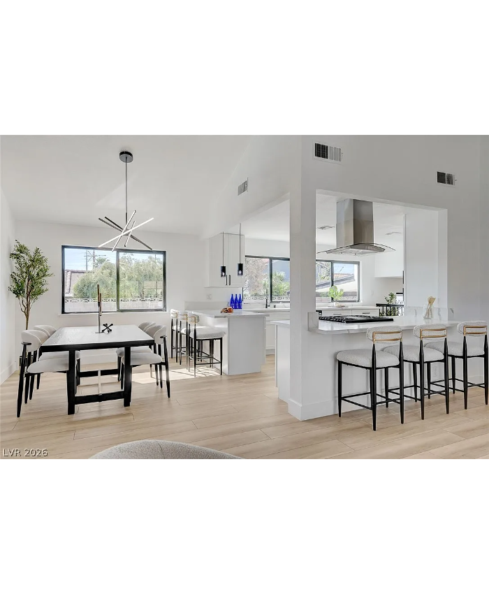 4008 Spitze Dr, Las Vegas, NV 89103