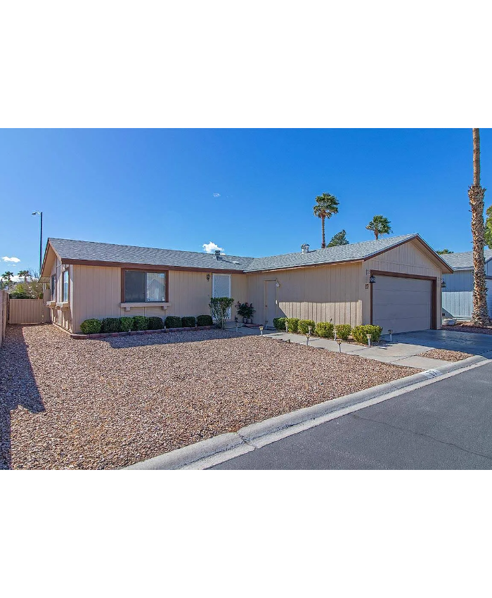 6420 E Tropicana Ave Unit 17, Las Vegas, NV 89122  Beds