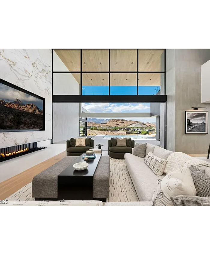 11588 Stardust Dr, Summerlin, NV 89135