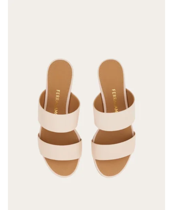 Spherical heel slide