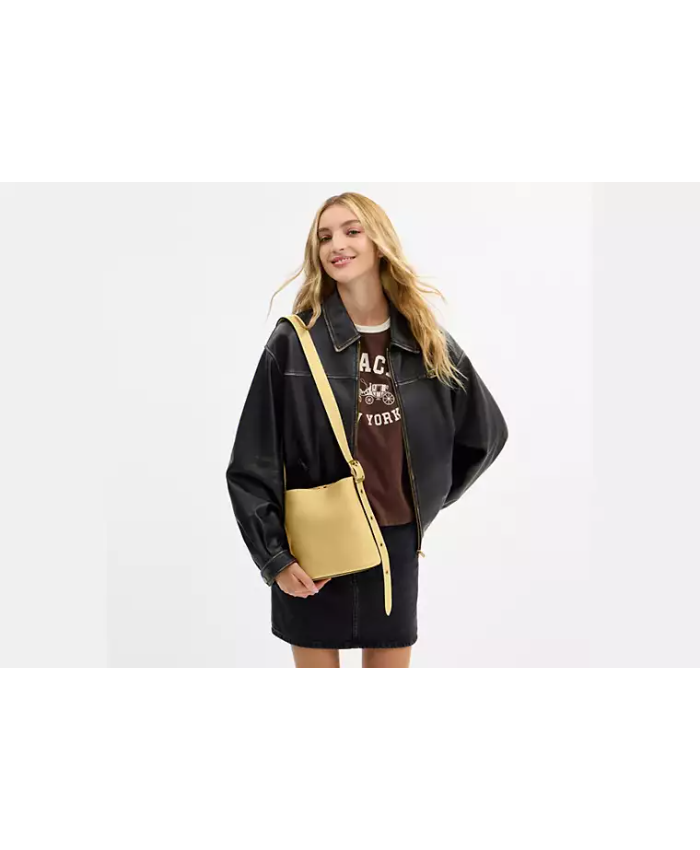 Bleecker Bucket Bag 21