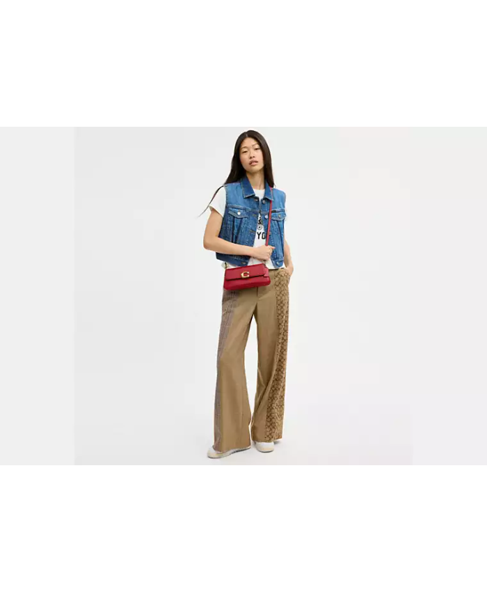 Jet Shoulder Bag