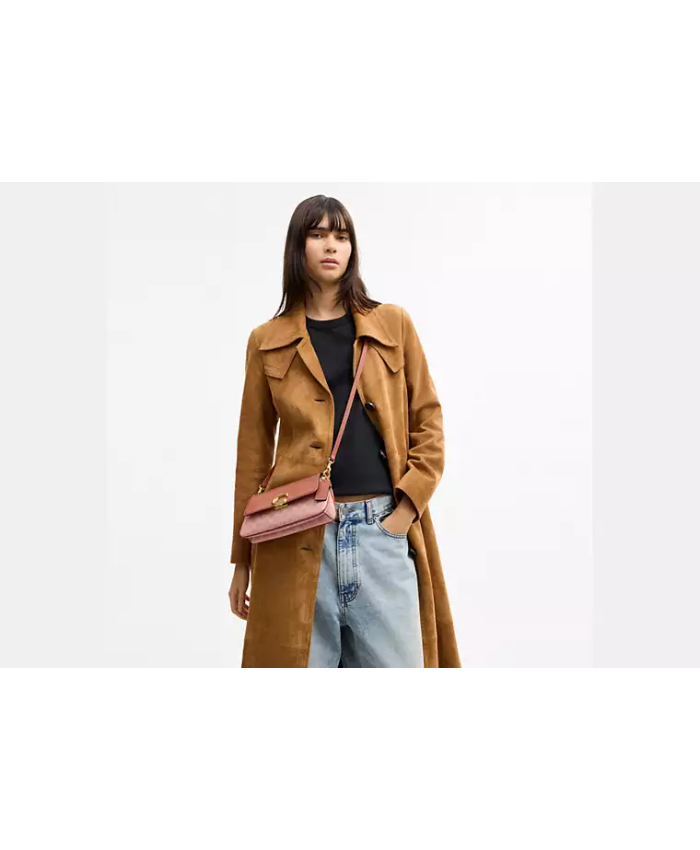 Jet Shoulder Bag In Signature Canvas